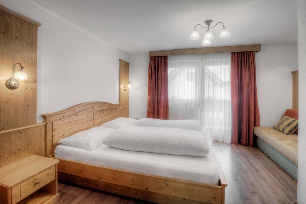 קורברה אין בדיה B&B Bracun חדר תמונה